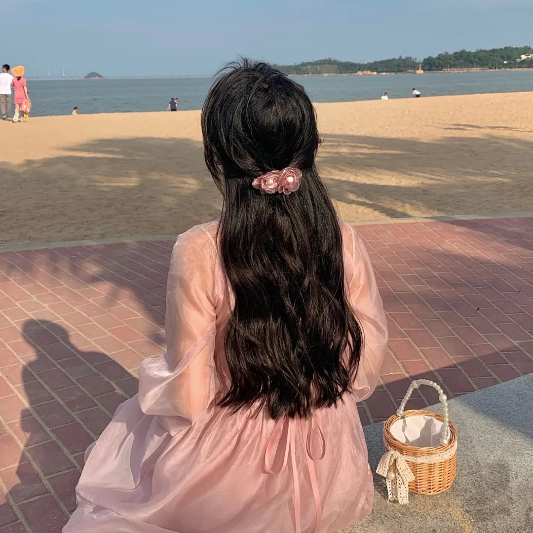 恶女出闸 封面