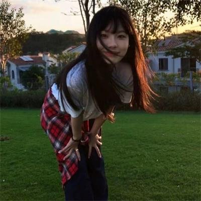 采珠女郎 封面
